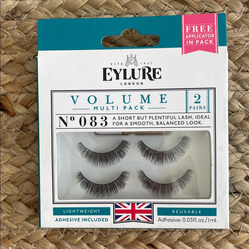 NIB Eylure London Volume  No.83 Reusable Adhesive included Lightweight 2 Pairs